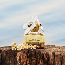 Daisy Eau So Intense Eau De Parfum Spray By Marc Jacobs