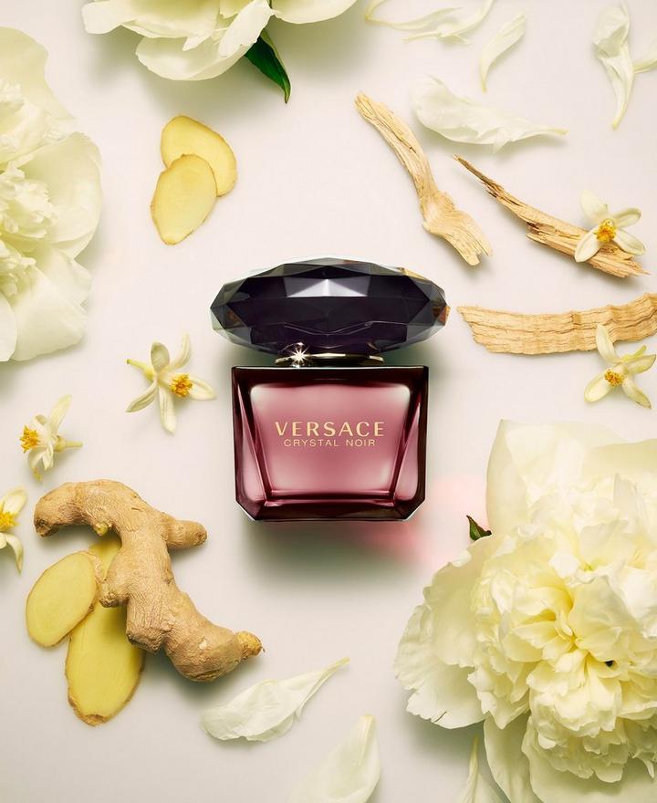 Crystal Noir Eau De Toilette Spray By Versace
